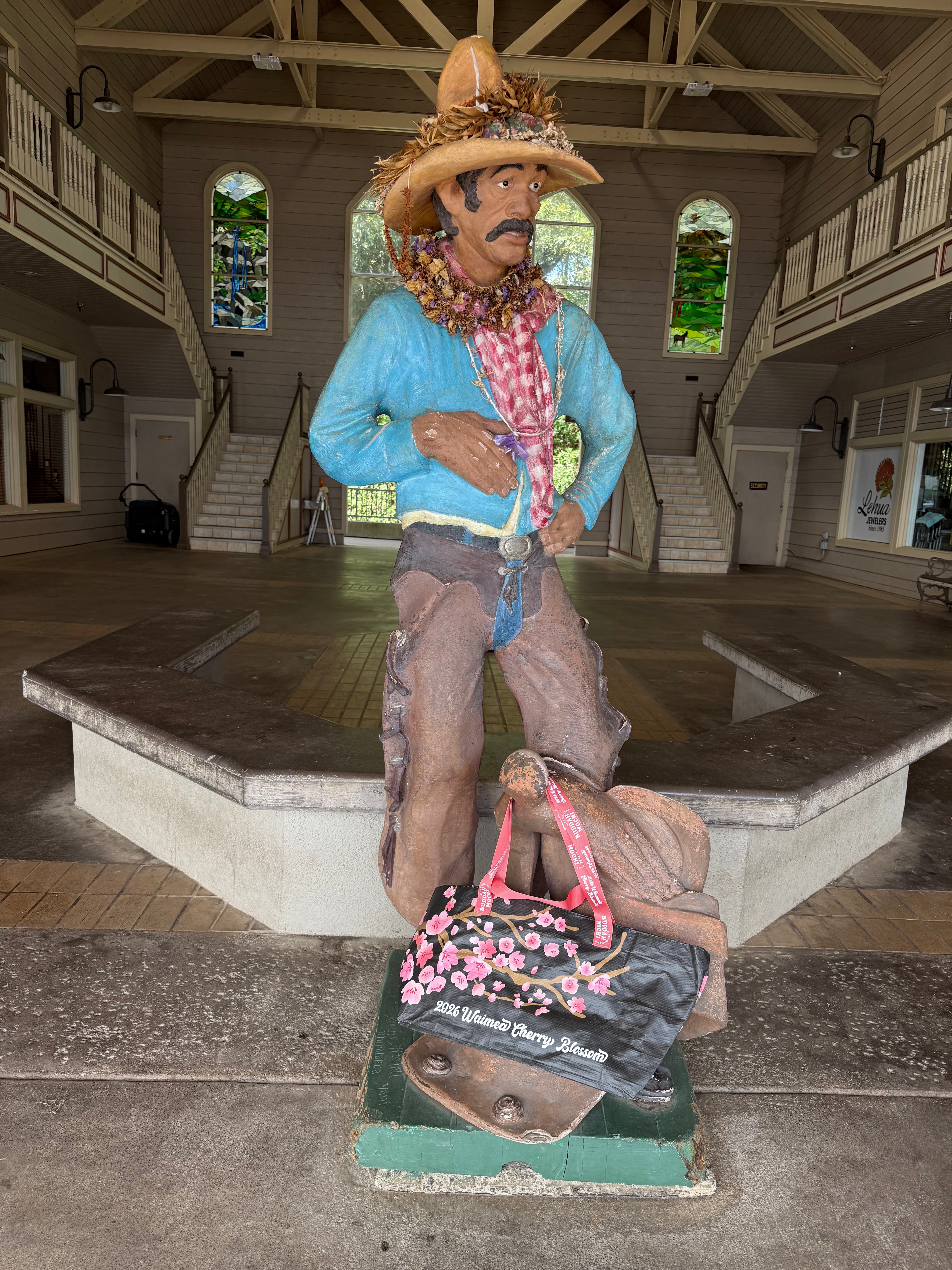 BEBEH ZIPPERED X Akau Ohana | Midnight Black Waimea Cherry Blossom