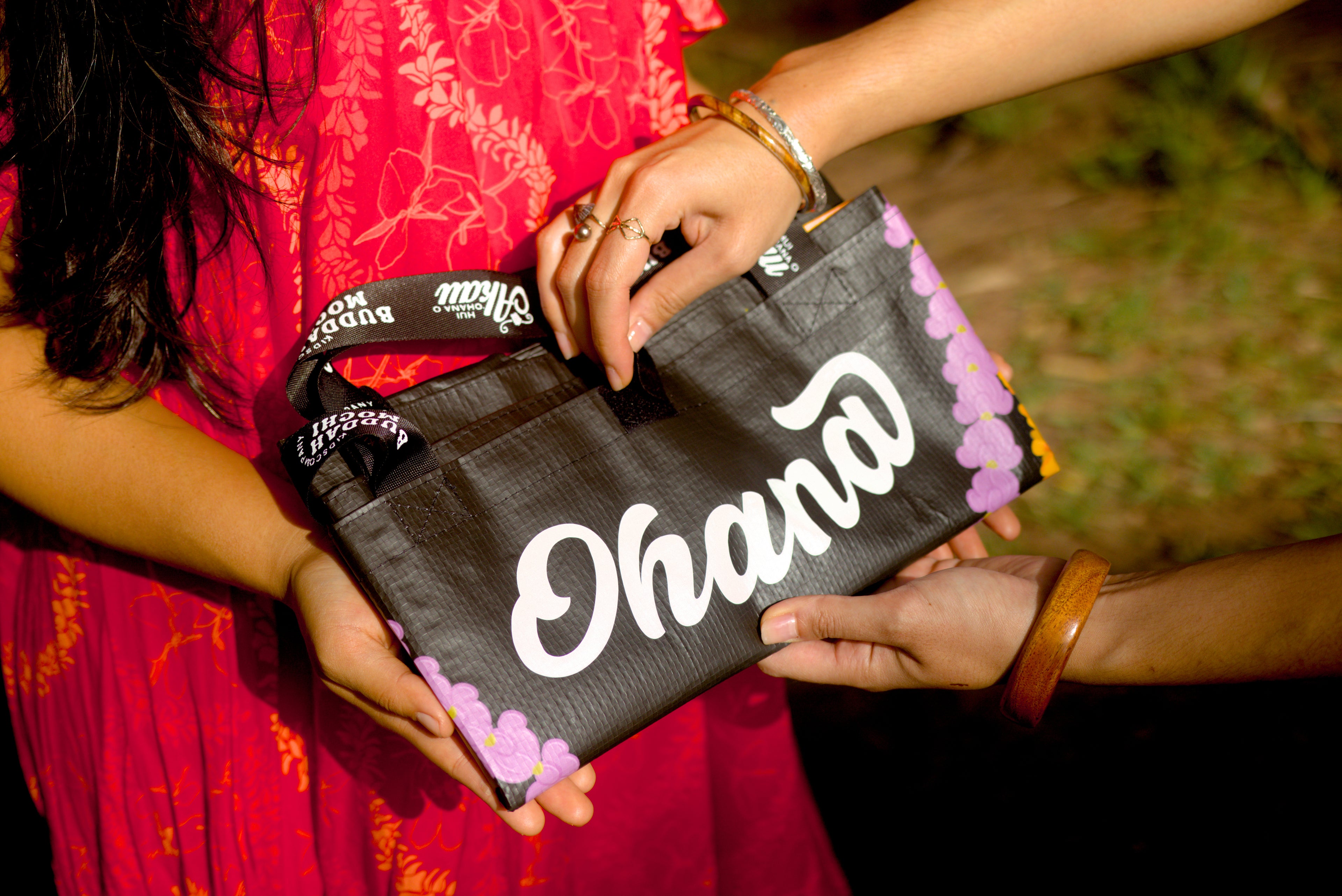 BOMBUCHA X Akau Ohana | Ohana Lei